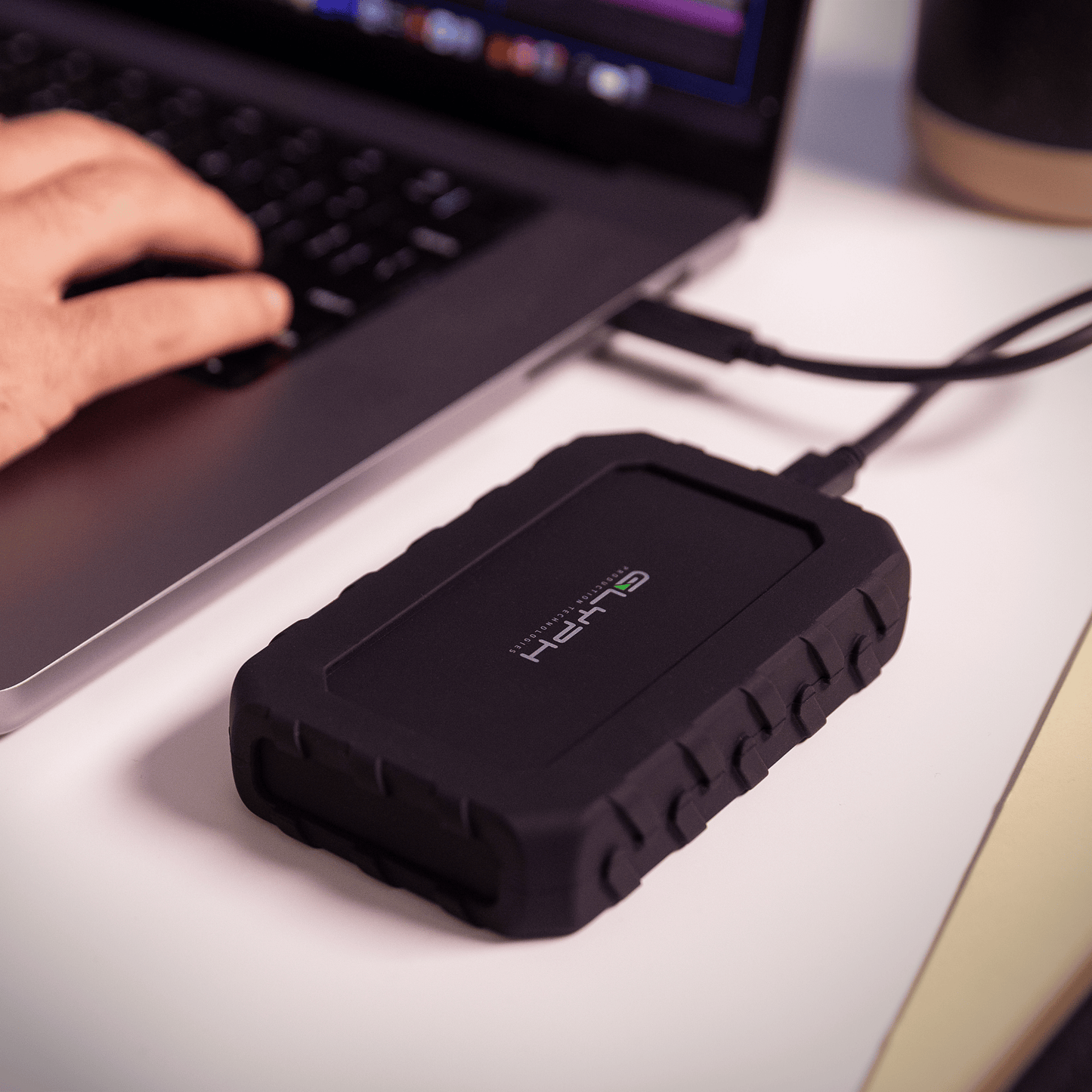 Atom EX40 High-Intensity USB4 NVMe SSD