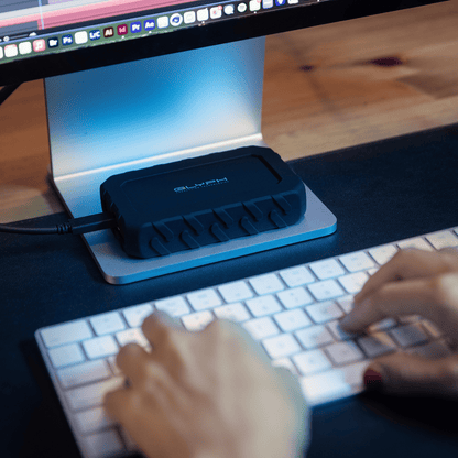 Atom EX40 High-Intensity USB4 NVMe SSD